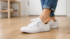 Warum wir Schuhe ausziehen, ohne die Schnürsenkel zu lösen – was dahintersteckt