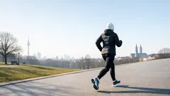 Abnehmen durch Gehen: So wird aus dem Spaziergang ein echtes Fettverbrennungs-Training